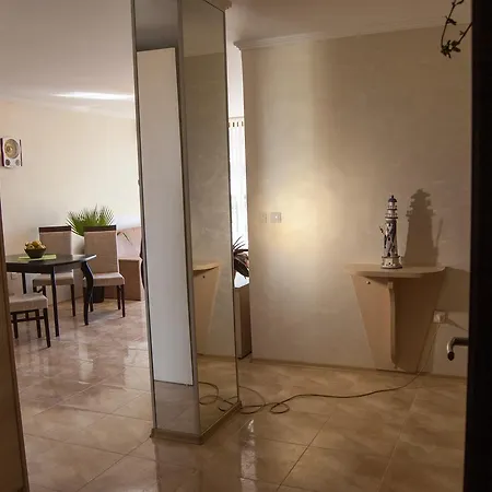 Апартамент Apartment Primorsko